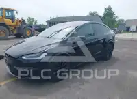2023 Tesla Model X фото