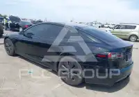 2023 Tesla Model S фото