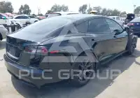 2023 Tesla Model S фото