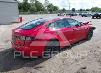 2023 Tesla Model S фото