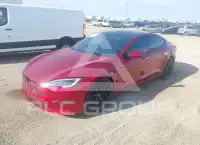 2023 Tesla Model S фото