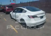 2023 Tesla Model 3 photo