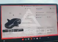 2023 Tesla Model 3 фото