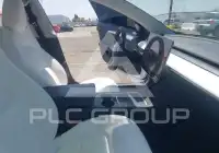 2023 Tesla Model 3 фото