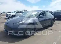 2023 Tesla Model 3 фото