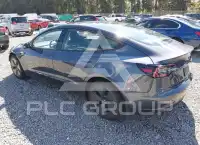 2023 Tesla Model 3 фото