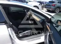 2023 Tesla Model 3 фото