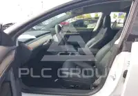 2023 Tesla Model 3 фото