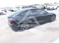 2023 Tesla Model 3 фото