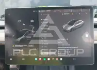 2023 Tesla Model 3 фото