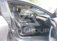 2023 Tesla Model 3 фото