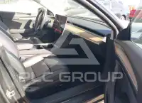 2023 Tesla Model 3 фото