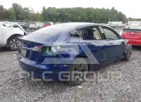 2023 Tesla Model 3 фото