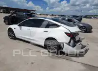 2023 Tesla Model 3 фото