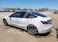 2023 Tesla Model 3 фото