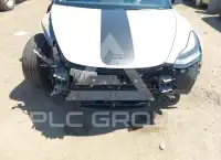 2023 Tesla Model 3 фото