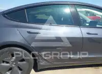 2023 Tesla Model 3 фото