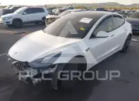 2023 Tesla Model 3 фото