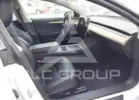 2023 Tesla Model 3 фото