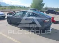 2023 Tesla Model 3 фото