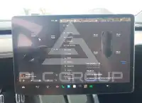 2023 Tesla Model 3 фото
