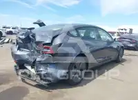 2023 Tesla Model 3 фото