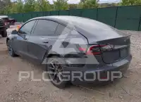 2023 Tesla Model 3 фото