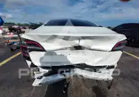 2023 Tesla Model 3 фото