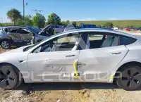 2023 Tesla Model 3 photo