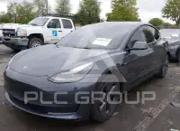 2023 Tesla Model 3 фото