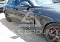 2023 Alfa Romeo Giulia фото
