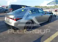 2023 Lexus IS350 фото