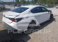 2023 Lexus ES300 фото