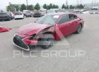 2023 Lexus ES300 фото