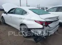 2023 Lexus ES300 photo