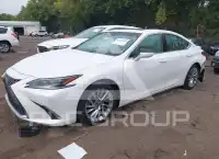 2023 Lexus ES300 photo