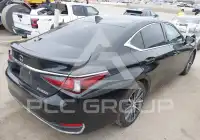 2023 Lexus ES300 фото