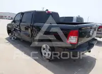 2023 RAM 1500 фото