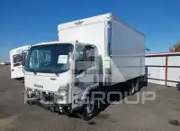 2023 Isuzu NPR фото