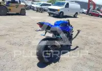 2023 Yamaha YZFR1 фото