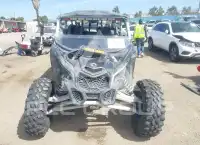 2023 Can-AM MAVERICK photo