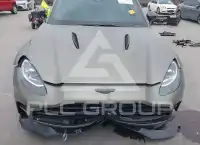 2023 Aston Martin DBX фото