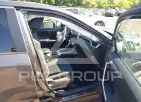 2023 Toyota RAV4 фото