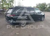 2023 Toyota SIENNA photo