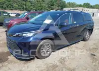 2023 Toyota SIENNA фото