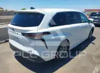 2023 Toyota SIENNA фото