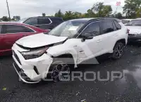 2023 Toyota RAV4 фото