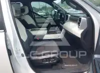 2023 Toyota SEQUOIA фото