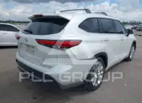 2023 Toyota Highlander фото