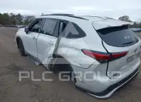 2023 Toyota Highlander photo